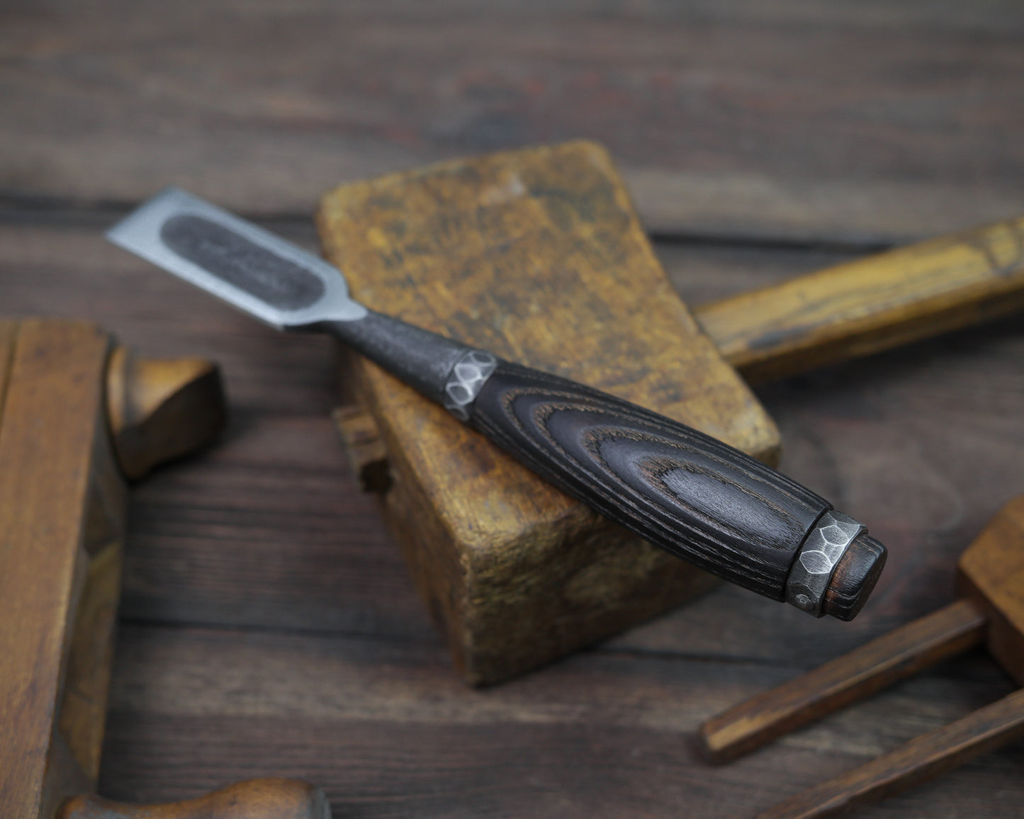 Zimmerer- Stemmeisen, Mittel