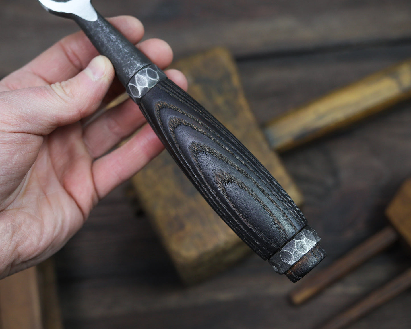 Zimmerer- Stemmeisen, Mittel